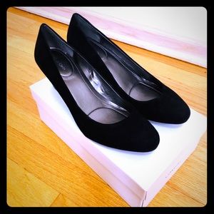 Calvin Klein 2 1/4 wedge heel